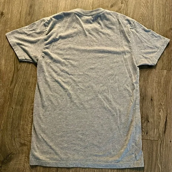 Rocco’s Doughnut Co. Logo T-Shirt – Size Small gray unisex men’s women’s NWOT - Picture 4 of 4